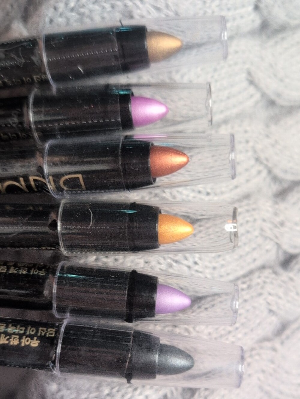 Eyeshadow Stick Set — Multi-Color Cream Shadows - Picture 2 of 2